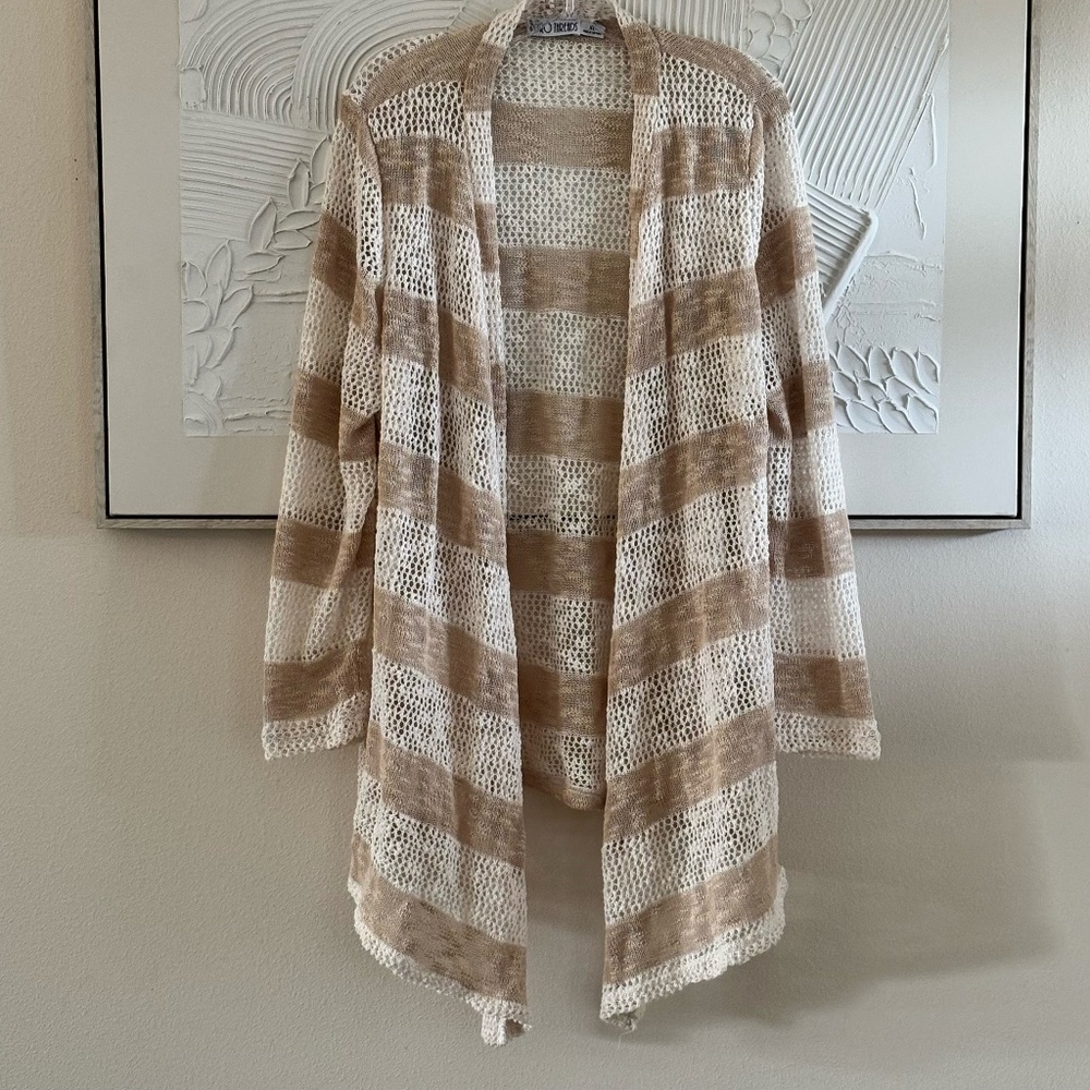 Retro Threads Women's SZ XL Tan Cream 100% Polyester Cardigan
